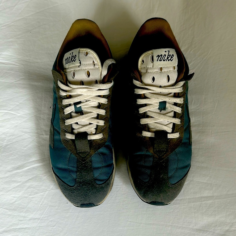 Nike Air Max pre day LX